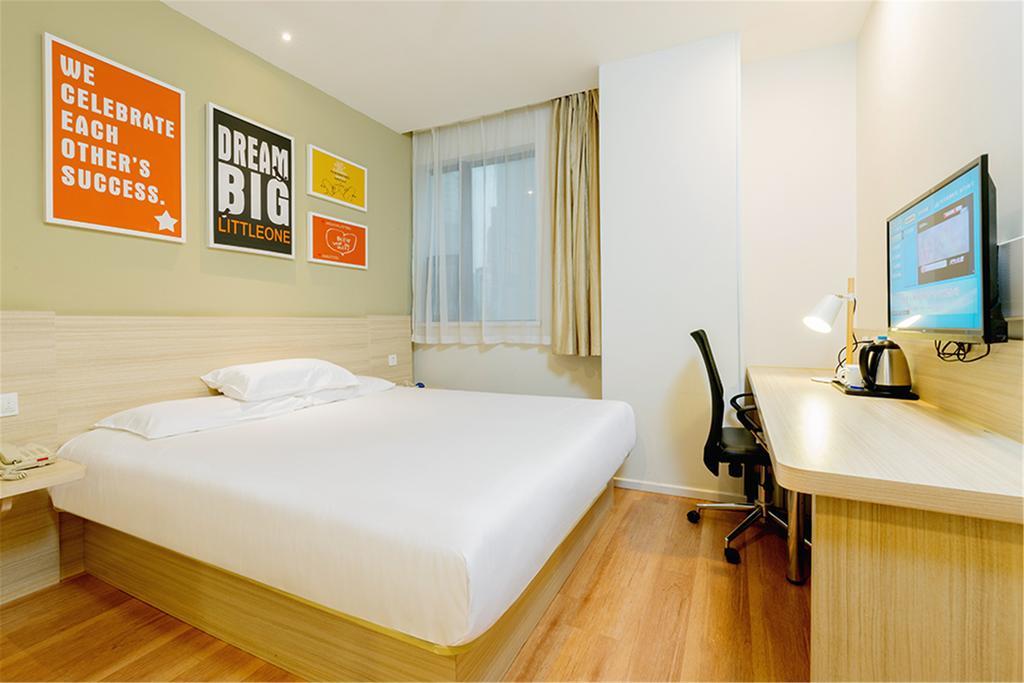 Hotel Hanting Express Beijing Sanlitun Zewnętrze zdjęcie