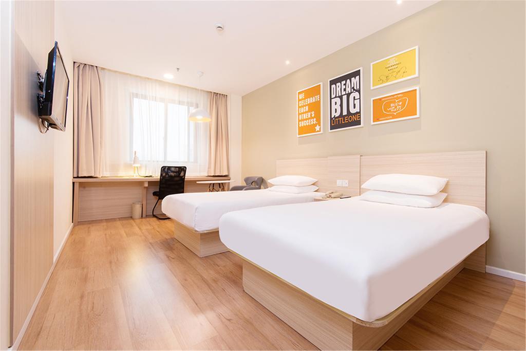 Hotel Hanting Express Beijing Sanlitun Zewnętrze zdjęcie